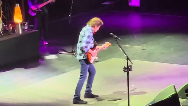 Walk, Don’t Run - John Fogerty tribute to Don Wilson of The Ventures смотреть онлайн