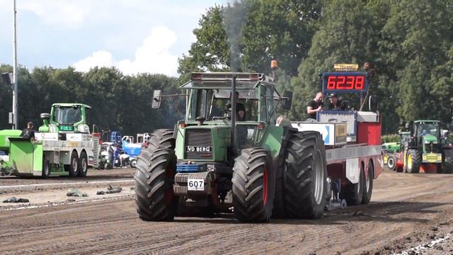 Hilbert van de Berg Fendt 612 LSA-E - slep op staphorst 2017 смотреть онлайн