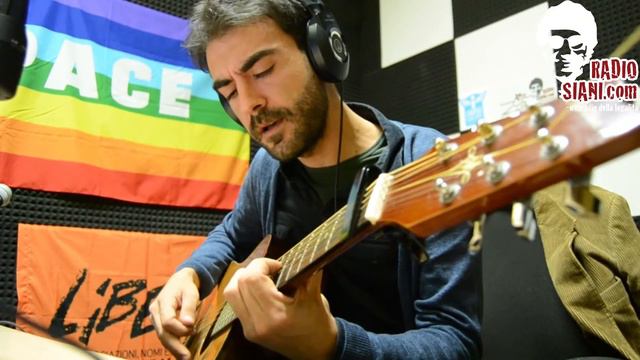 Stefano Morelli Live Unplugged @ Radio Siani - Recensioni смотреть онлайн
