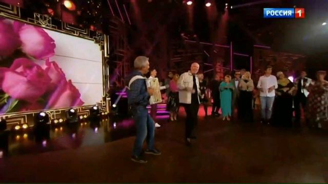 Этот Супер ХИТ прозвучал в программе у Малахова! "Привет, Андрей!"❤️ смотреть онлайн