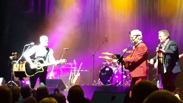 Steve Harley & Cockney Rebel - [11 November 2015] - 'Come up and See Me (make me smile)' смотреть онлайн