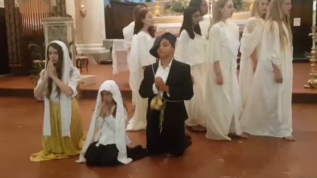 I bambini di Fatima e il miracolo del sole смотреть онлайн