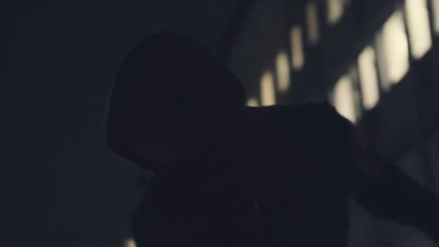 Alan Walker - Alone смотреть онлайн