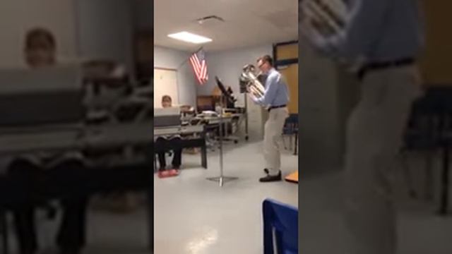 Euphonium Concerto Mvt.1 Horovitz смотреть онлайн