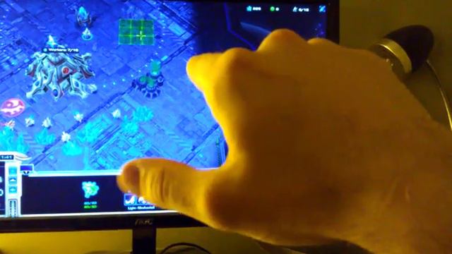 Gesture control for StarCraft 2 смотреть онлайн