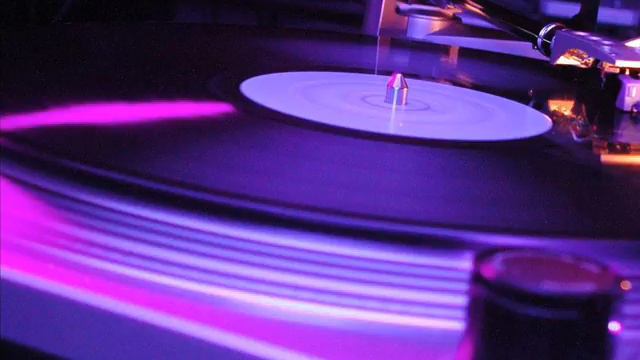 DJ Double 4 U Ft. Floris - Music Is Love смотреть онлайн