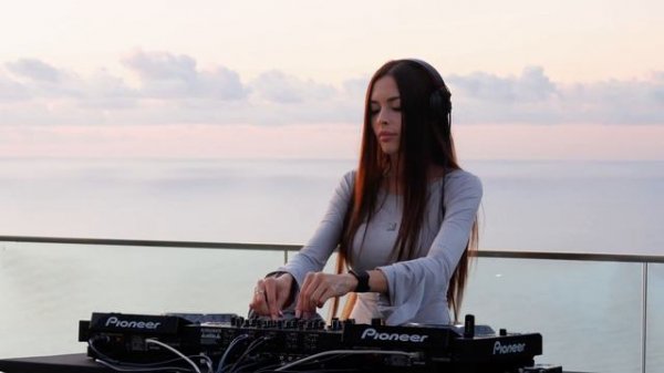Xenia Dia - Live @ Afro House, Melodic Techno DJ Mix 2024