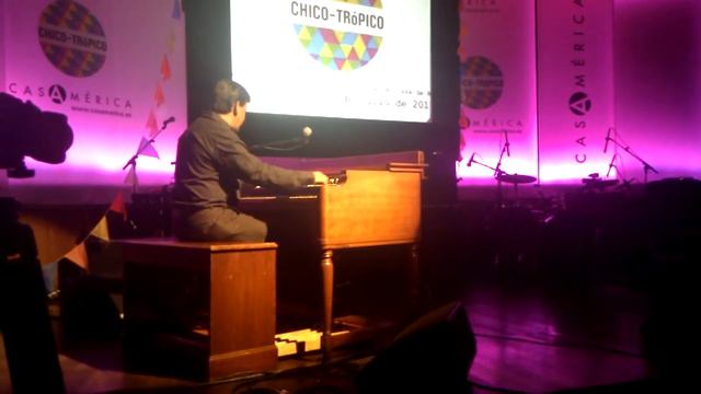 Igor Stepanenko_Chico-Trópico 2011: "Flores negras".3gp смотреть онлайн