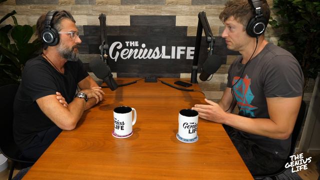 Beating Addiction to Find the Path to True Health w/ Rich Roll - The Genius Life Podcast смотреть онлайн