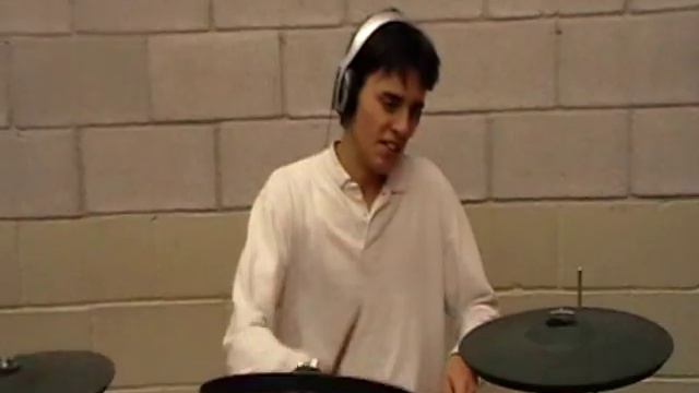 Diego de Vera solo de batería electrónica - electronic drum solo.mpg смотреть онлайн