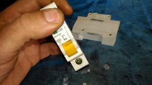 Самая частая неисправность электрических автоматов.