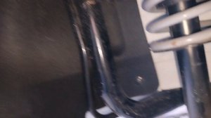 Новая Лада гранта FL в кузове седан. Разборка, подготовка , обработка дна и подкрылков. Первая часть