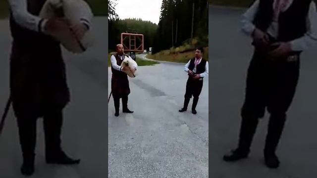 Силвестър Кьолчев и МАНОЛ ТАШКОВ смотреть онлайн