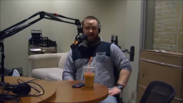Fuller- COM 244 Paul Landwehr: Life of a Local Comedian смотреть онлайн