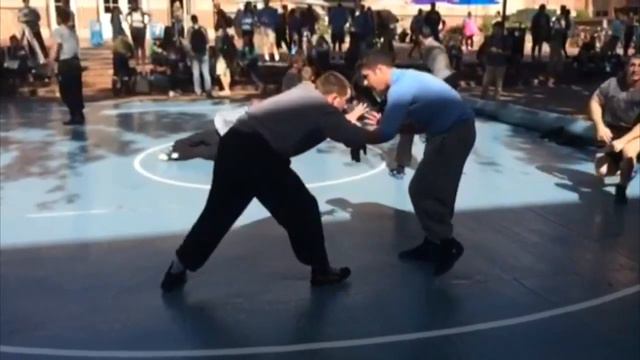 UNC Wrestling 2014 5A45BA5D 7D54 4C36 A855 0AB40F366661 смотреть онлайн