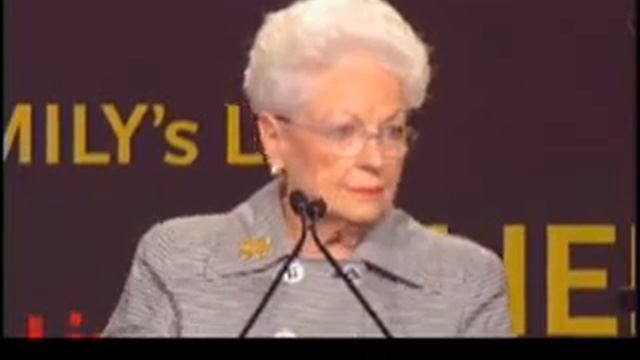 2004 Democratic National Convention - Ann Richards смотреть онлайн