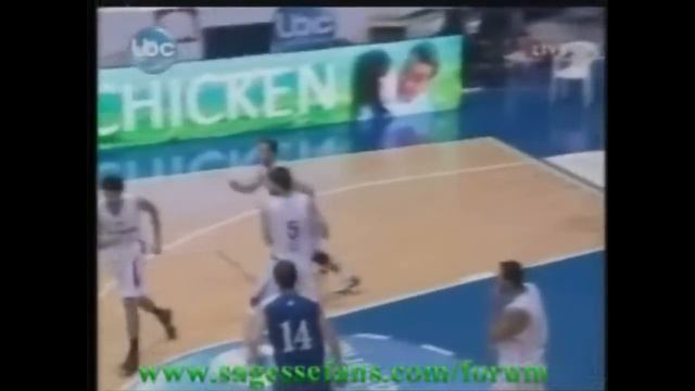 Jackson Vroman's buzzer beater смотреть онлайн