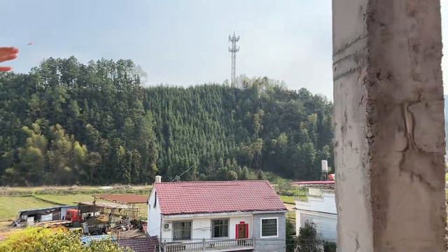 农村小伙花几十万建房刚进行装修就发现各种不合理情况，这该咋办