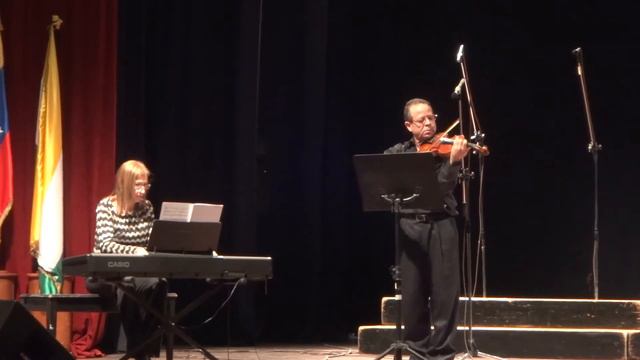 El violinista Angel Montesinos. "Voces y Manos para Tí". Fundación Virginia смотреть онлайн