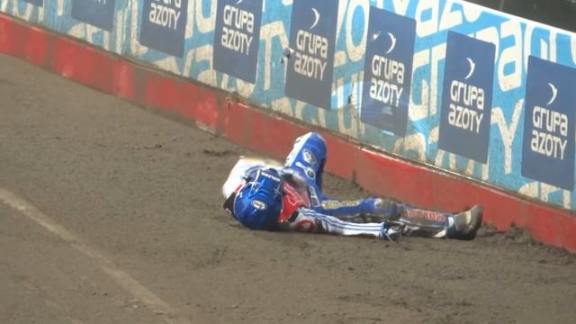 Nicki Pedersen crash in Tarnów at IMME 2014. смотреть онлайн