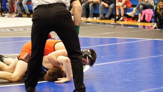Consolation Quarterfinals - John Coleman of Lakes [G] v Dylan Dunlavy of Grant Community [R] (145) смотреть онлайн