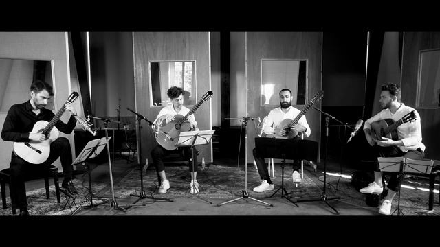 Guitar quartet in D minor: Adagio, Jéremy Jouve & Friends смотреть онлайн