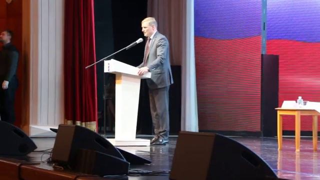 Секретарем Регионального отделения «Единой России» избран Сергей Луговской смотреть онлайн