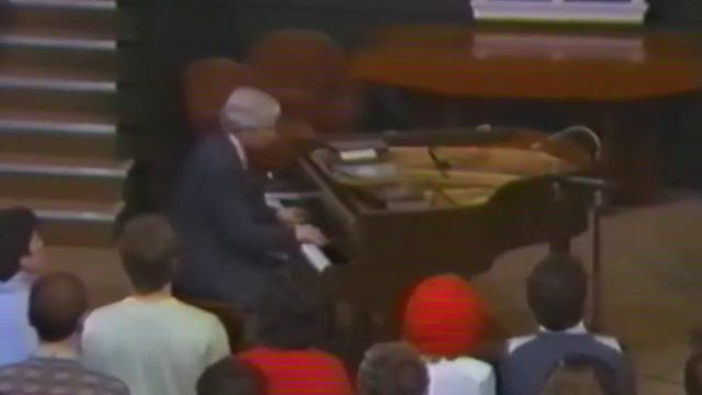Peter Jackson at the Crescent - Christmas 1988 смотреть онлайн