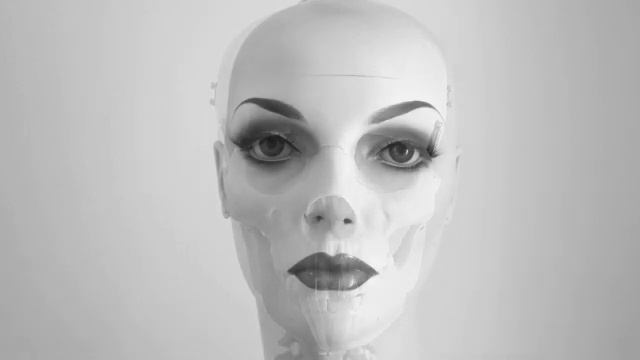 Joan Collins Mannequin - Mediano.m4v