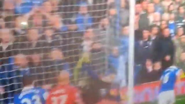 Suarez freekick v everton смотреть онлайн