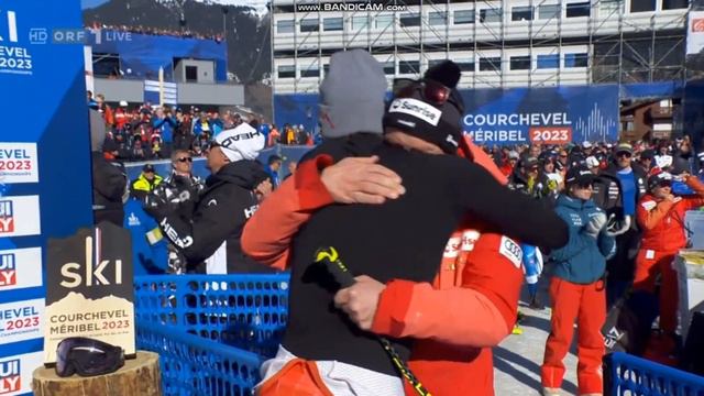 Marco Odermatt Weltmeister Abfahrt (Emotionen im Ziel)