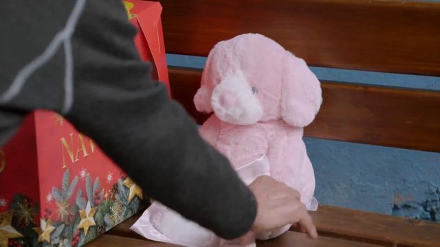 La Rosa de Guadalupe 4/4: Don Eladio se reúne con su hija y su nieta | Una luz de navidad смотреть онлайн