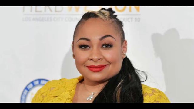 Raven-Symoné - Whats Wrong With This Picture