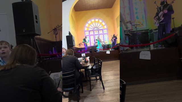 Maren Morris | My church Covered by: Cali Morris & Band смотреть онлайн
