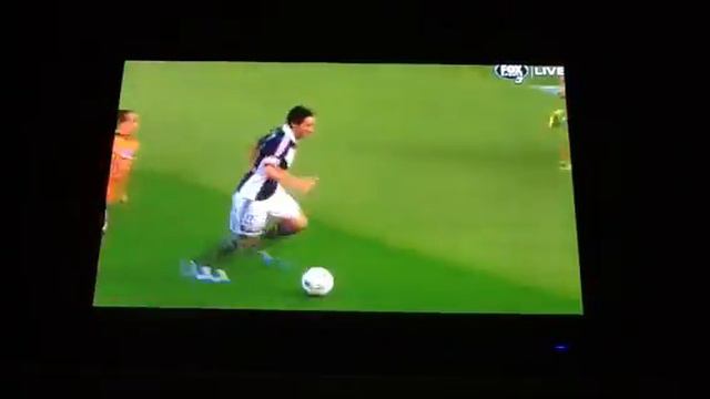 Mark Milligan Goal Against Brisbane