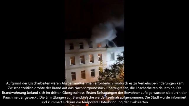 Brand eines Mehrfamilienhauses in Bernburg, 20 Bewohner evakuiert смотреть онлайн