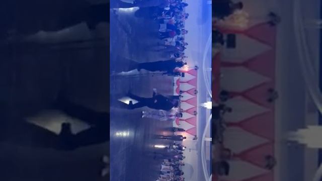 Balada de Adelina Rosaisela’s corte de honor