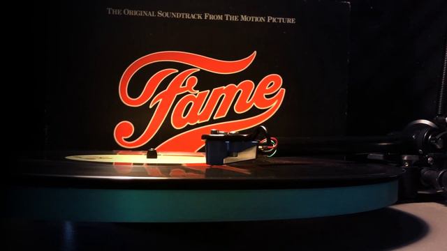 Paul McCrane - Dogs in the Yard (Vinyl) смотреть онлайн