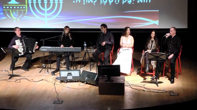 שיר שבת. מלים: אברהם שלונסקי, לחן: יאיר רוזנבלום смотреть онлайн