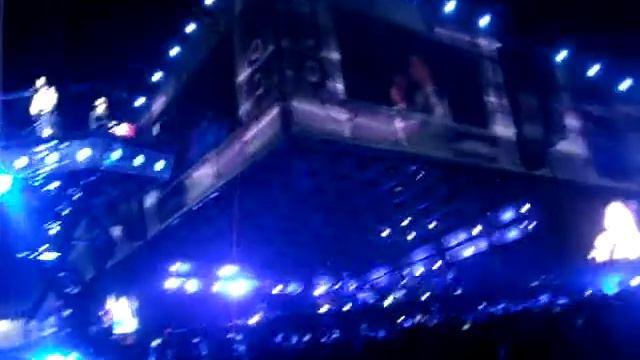 13 Undisclosed Desires - Muse @ Madrid - 16/06/2010 Vicente Calderon смотреть онлайн