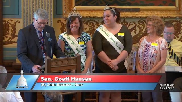 Sen. Hansen welcomes the Asparagus Queen to the Michigan Senate смотреть онлайн