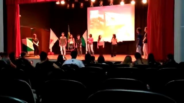 Teatro Carlos Drummond de Andrade смотреть онлайн