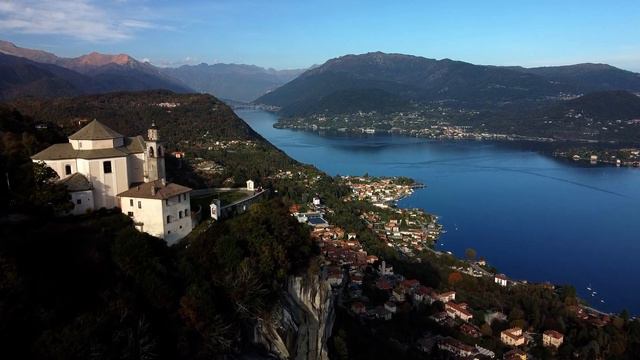 Tra le alture del Lago D'Orta la Madonna Del Sasso e la Torre del Buccione смотреть онлайн