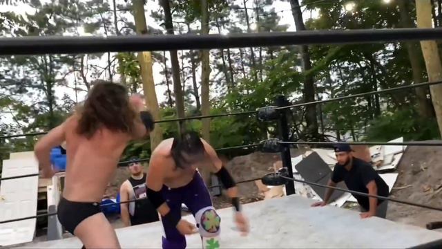 GTS Wrestling - “Philly” Mike Swanson defends the YouTube Championship against Kurt Bale смотреть онлайн