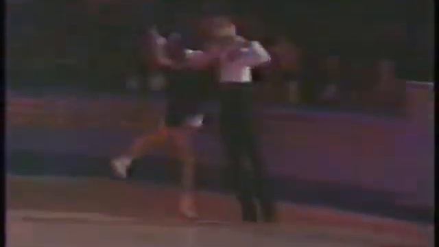 Jayne Torvill and Christopher Dean - 1984 Richmond Ice Rink Gala EX1 смотреть онлайн