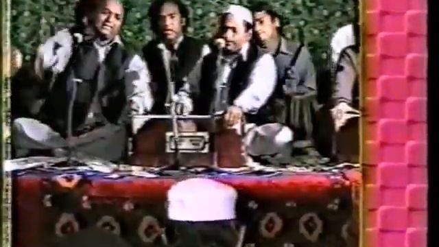 nerre nerre wass Ve//Sher Ali meher Ali Khan qawwal//نیڑے نیڑے وس وے ڈھولن یار смотреть онлайн