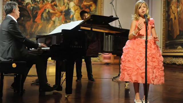 Jackie Evancho - Dark Waltz - 11 Years