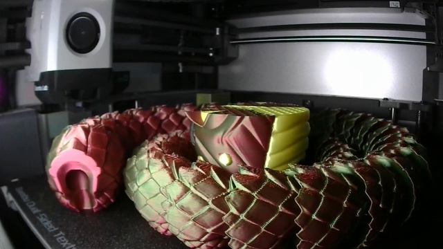 Bambu Lab X1 Carbon time-lapse video. Toon Viper Snake by Art Flex смотреть онлайн