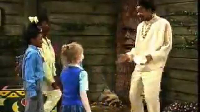 Tree House - Smiley Culture (1988) смотреть онлайн