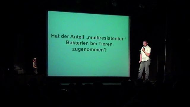 'Auswertung und Bewertung von Resistenzdaten' Dr. Rüdiger Hauck beim #32 Science Slam Berlin смотреть онлайн